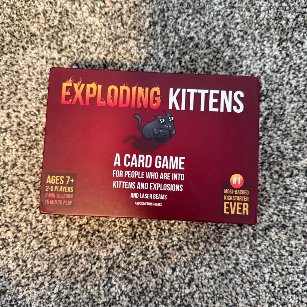 Exploding Kittens card game - Picture 2 of 3
